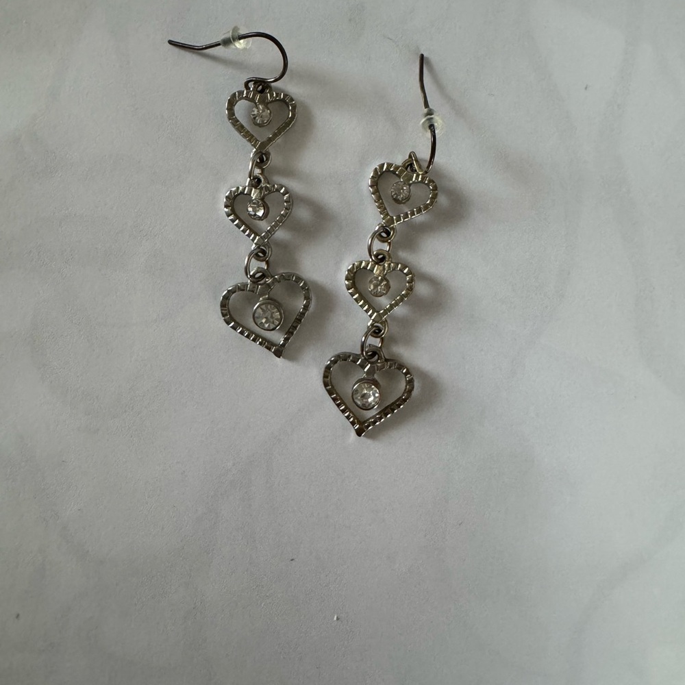 Elegant Gold Heart Drop Earrings
